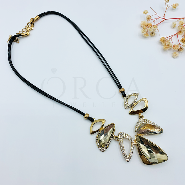Buy Silver Diamond Stone Choker Necklace for Women Online in Pakistan