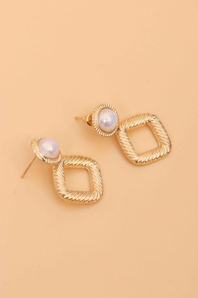 Luxury Gold plated sea pearls Earrings
