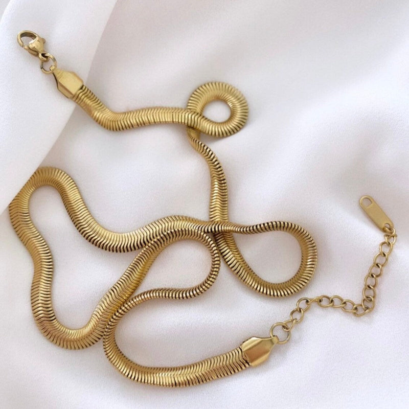 Snake Yard Neckline (Original Gold plated Stainless Steel )